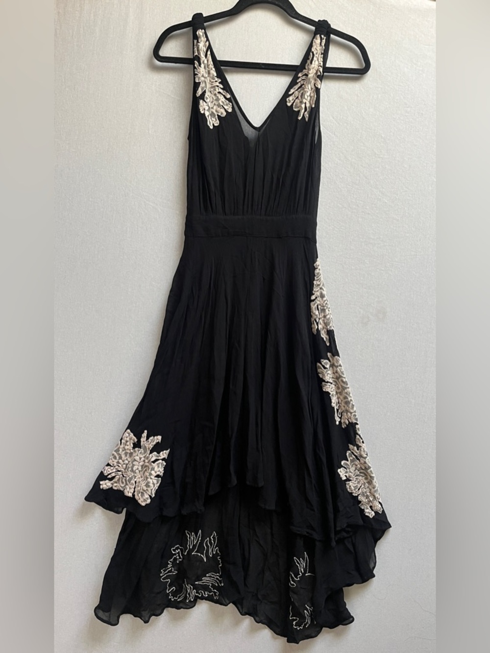 Black V-Neck Lace Applique hi lo Sheer Midi Dress Sz M